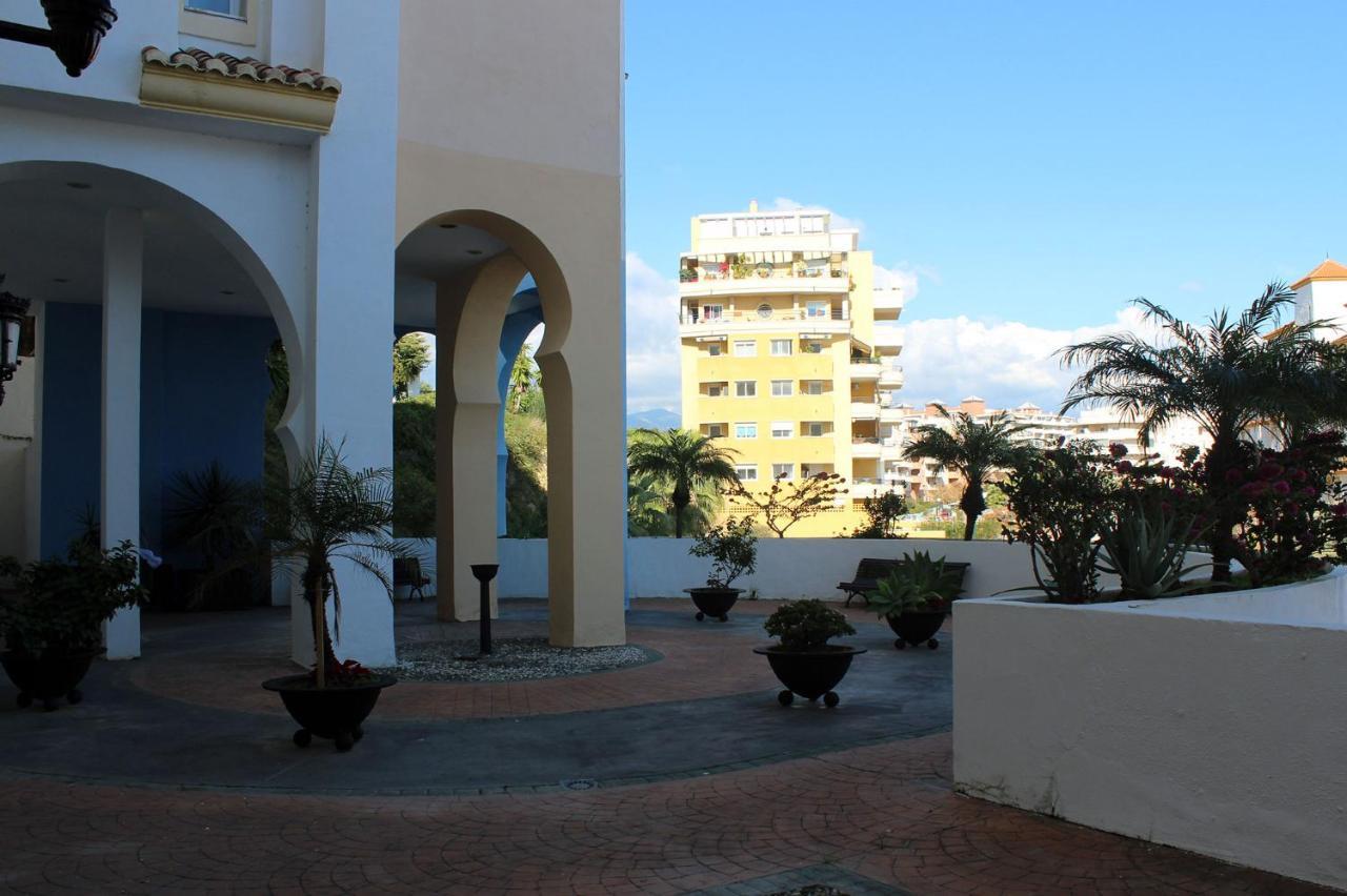 Puerto Blanco Apartment Estepona Ngoại thất bức ảnh