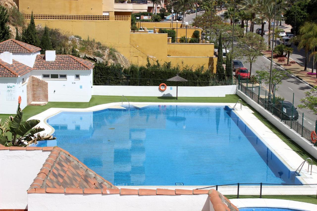 Puerto Blanco Apartment Estepona Ngoại thất bức ảnh